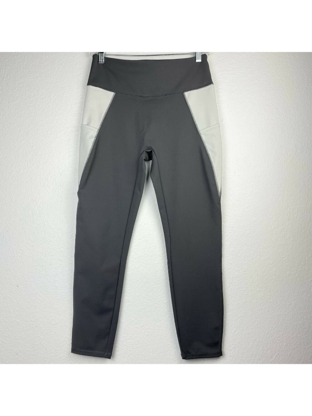 Zuda Leggings Womens Size M Z-Stretch Cropped Colorblock Athletic Workout Gray